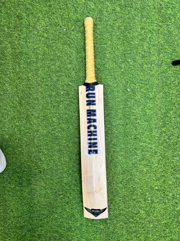 RUN Machine Leather Kashmiri Willow (Season) Cricket Bat with Cover